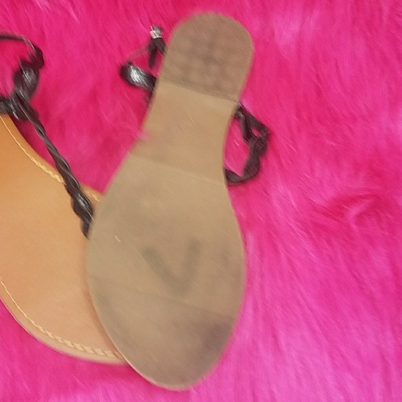 Sandals - Picture 3 of 3